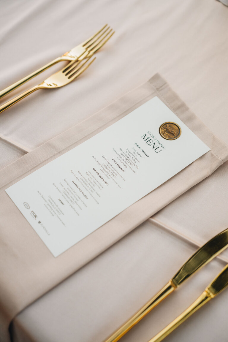 Menu and table detail at XYZ Secret Dinner